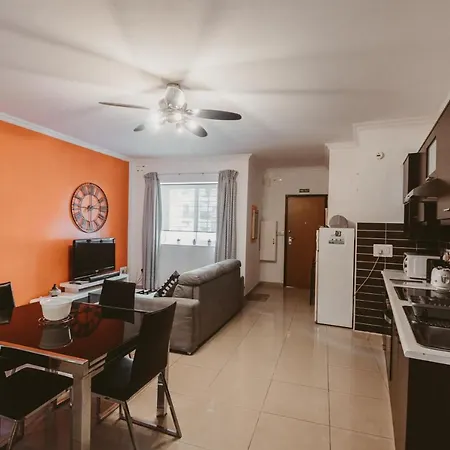 דירה Lovely, 2br Home, Just Off St Julians W/ac By 360 Estates Is-Swieqi